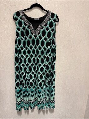 JM Collection Sleeveless Geometric Midi Dress in Teal and Black